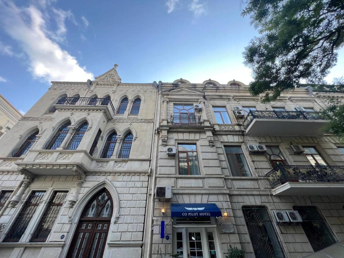 Pilot City Hotel Baku Exterior photo